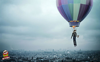 Pringles, cities, balloon, crisps, brands, people HD wallpaper
