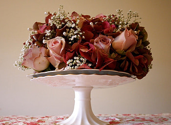 Lovely bouquet (for Jasenka), tendernesss, bouquet, roses, vase, flowers, beauty, beautiful bouquet HD wallpaper