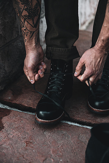 Miscellanea, Miscellaneous, Hands, Style, Boots, Shoes, Footwear, Laces, Shoelaces HD phone wallpaper