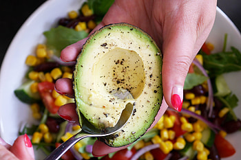 Easy avocado recipes, Plant-based cuisine, Vegan options, Culinary simplicity HD wallpaper