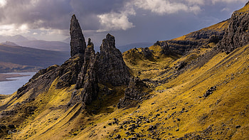 Old Man of Storr, Isle of Skye, Scotland, sky, rocks, island, hills, landscape, clouds HD wallpaper