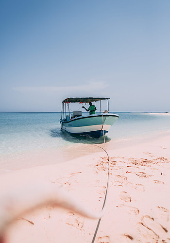 Scuba diving, Pristine islands, Eritrea, Pelorus travel HD phone wallpaper