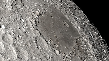 Apollo 13, Jaw-dropping views, Astronauts' farside journey, Lunar landscapes HD wallpaper