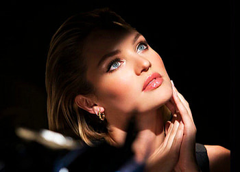 Candice Swanepoel, model, face, girl, woman, hand HD wallpaper