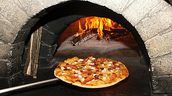 Fire oven pizza, Gourmet treat, Sizzling hot, Foodie's delight HD wallpaper