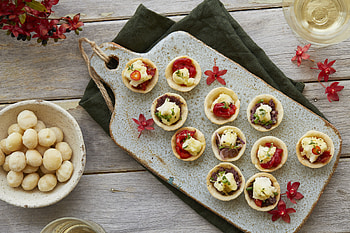Macadamias, Weihnachtliche macadamia tarteletes, Australian Macadamias HD wallpaper