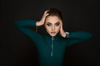 Blue Eyes Girl Looking At Viewer, blue-eyes, girls, model, portrait HD wallpaper