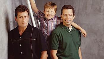Two and a Half Men (2022) movie HD wallpaper