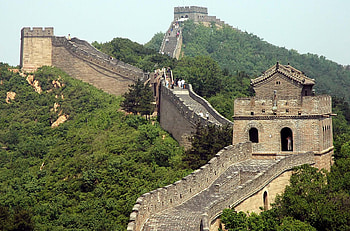 Breathtaking views, UNESCO World Heritage, Tourist destination, Wall of legends HD wallpaper