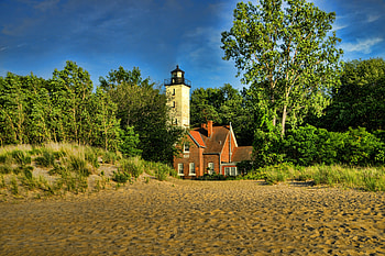 Presque Isle Pennsylvania, Coastal beauty, Lighthouse charm, Nature's tranquility HD wallpaper