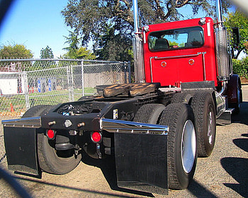 Red Peterbilt 379 Day-Cab, big rigs, trucks, cars HD wallpaper