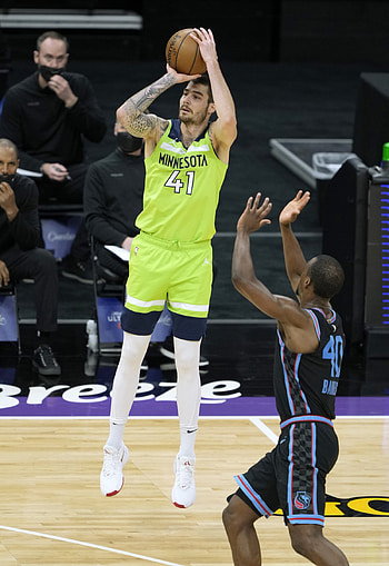 Boston Celtics, Juan Hernangomez addition, Roster upgrade, Player analysis HD phone wallpaper