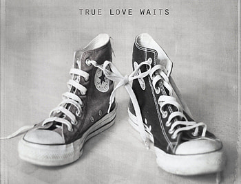 TRUE LOVE WAITS ..., creative, all stars converse, graphy, art, love, bw HD wallpaper
