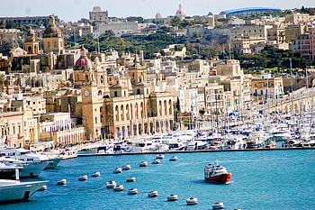 Malta, Sliema skyline, European charm, Stunning architecture HD wallpaper