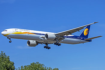 Jet Airways, SpiceJet hires, Employee cancellation, Flight HD wallpaper