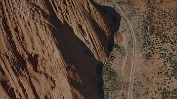 Uluru mobile , Australia's red center, Natural beauty HD wallpaper