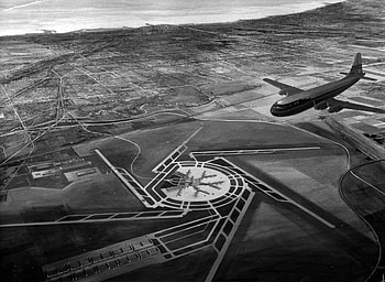 O'Hare International Airport, From farm to global, Terminal timeline HD wallpaper