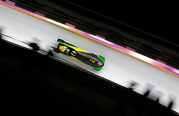 Winston Watts and Marvin Dixon, Bobsleigh HD wallpaper
