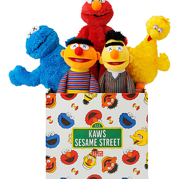 Elmo, KAWS collaboration, Limited edition toy, Collectible item HD phone wallpaper
