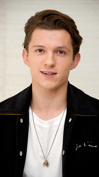 Tom Holland, Hollywood Actor HD phone wallpaper