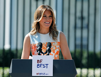 Melania Trump, Becoming, New Yorker, Best Selling Book HD wallpaper