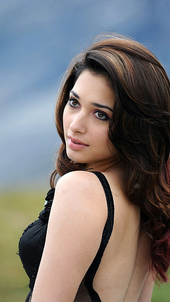 Tamanna Bhatia, sexy gorgeous, model HD phone wallpaper