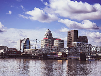 Kentucky Alcohol Delivery, 1 Hour, Travels HD wallpaper