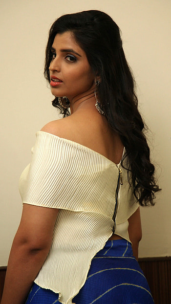 Shyamala Devi, telugu actress, anchor HD phone wallpaper