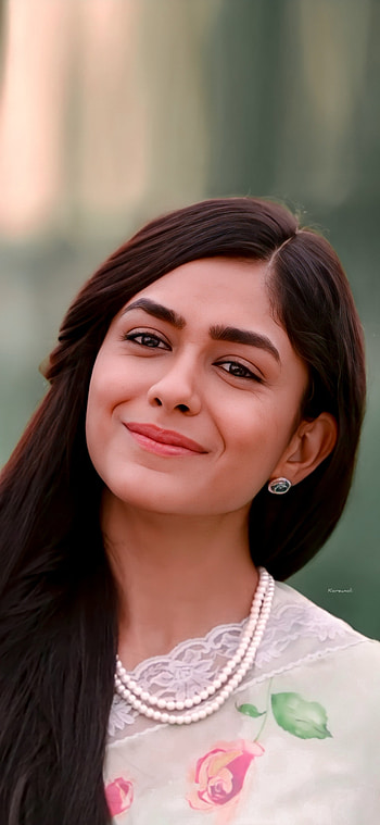 Sita Ramam, face, mrunal HD phone wallpaper