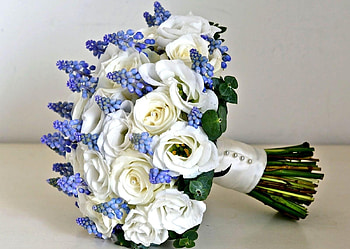 Flowers, Roses, Bouquet, Lisianthus Russell, Lisiantus Russell, Muskari, Muscari, Bead, Businke HD wallpaper