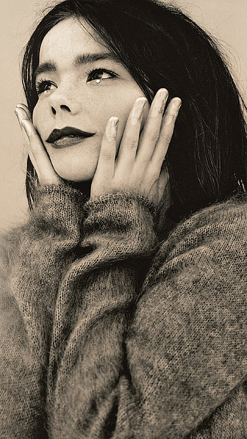 Bjork (Celebs), Bjork's artistry, Celebrity , Musician's tribute HD phone wallpaper