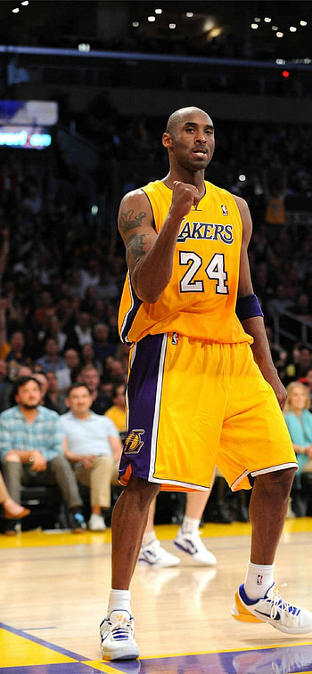 Kobe Bryant, Scoring machine, Signature fadeaway, Inspirational mentor HD phone wallpaper