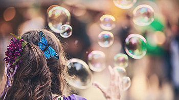 Bubbles, Miscellanea, Miscellaneous, Butterfly, Girl, Hair HD wallpaper