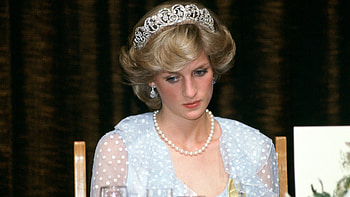 Princess Diana's brother, Charles Spencer, Sad HD wallpaper