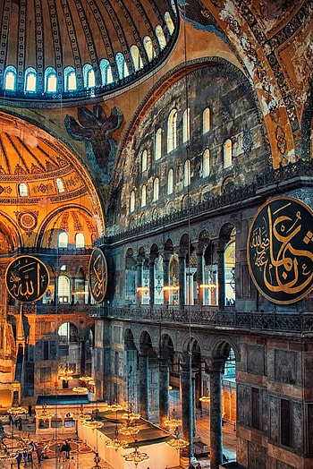 Hagia Sophia, Architectural masterpiece, Cultural gem, Stunning graphy HD phone wallpaper