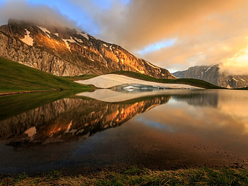 Dragon Lake,Greece, NATURE, reflection, thimphu, dragon lake, sky, mountains, lake HD wallpaper