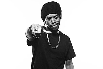 Lupe Fiasco music, pine ridge, preacher pedophilia, docuseries HD wallpaper