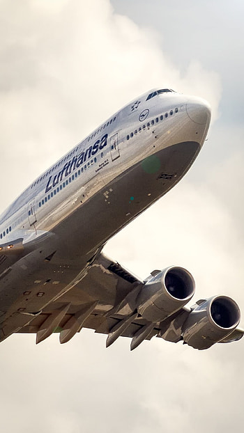 Lufthansa, Travels, posted by, Samantha Peltier HD phone wallpaper