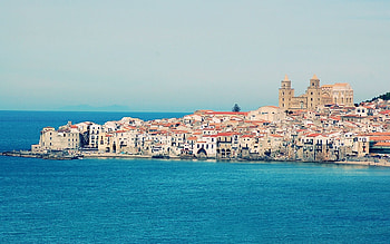 Sicily Italy, Iconic landmarks, Historical architecture, Vibrant atmosphere HD wallpaper