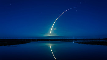 Space / Falcon 9 rocket HD wallpaper