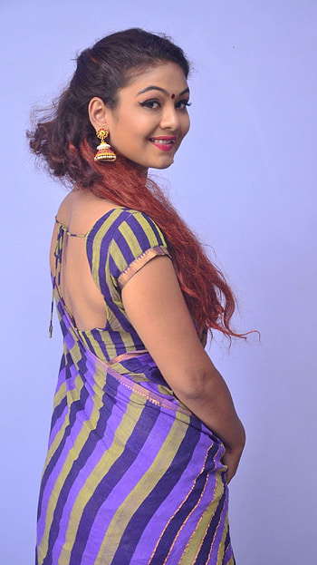 Aditi myakal, telugu actress, model, cute face, sexy gorgeous, saree beauty, aditi HD phone wallpaper