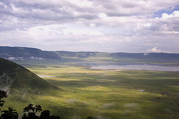 5-night Tanzania highlights, 4-star Oloi Shorua HD wallpaper