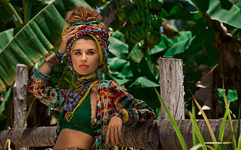 Beauty, summer, model, green, exotic, girl, woman HD wallpaper