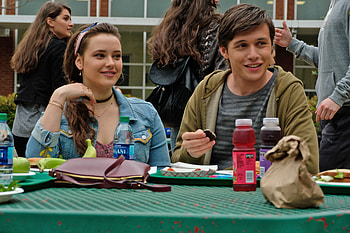 Katherine Langford In Love Simon 2018 Movie, love-simon, 2018-movies, movies, katherine-langford HD wallpaper
