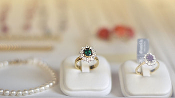 Decorations, Rings, Miscellanea, Miscellaneous, Blur, Smooth, Boxes HD wallpaper