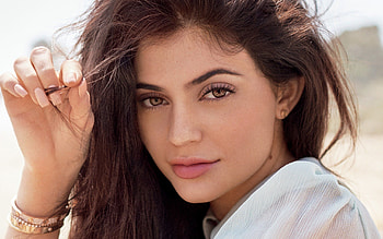 Kylie Jenner, Beautiful girl, PC background HD wallpaper