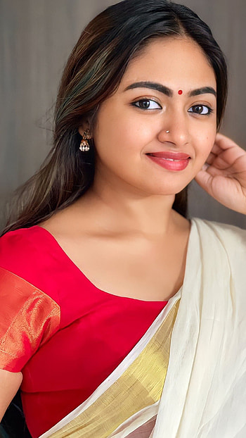 Shalin zoya, malayalam actress HD phone wallpaper