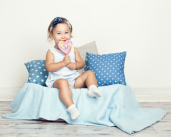 little girl, childhood, blonde, fair, nice, eat, adorable, bonny, sweet, Belle, white, graphy, smile, girl, comely, sightly, pretty, face, hair, lovely, pure, child, fun, cute, baby, , set, Nexus, beauty, kid, seat, beautiful, people, little, pink, love, cool, dainty HD wallpaper