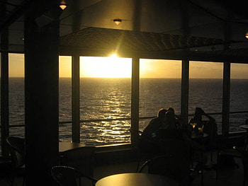 Dusk Ocean View, cruise, sky, dusk, water, sunset, ocean HD wallpaper