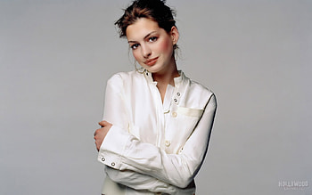 Anne Hathaway, red lips, pretty, white blouse, cute, actress, great eyes, female HD wallpaper
